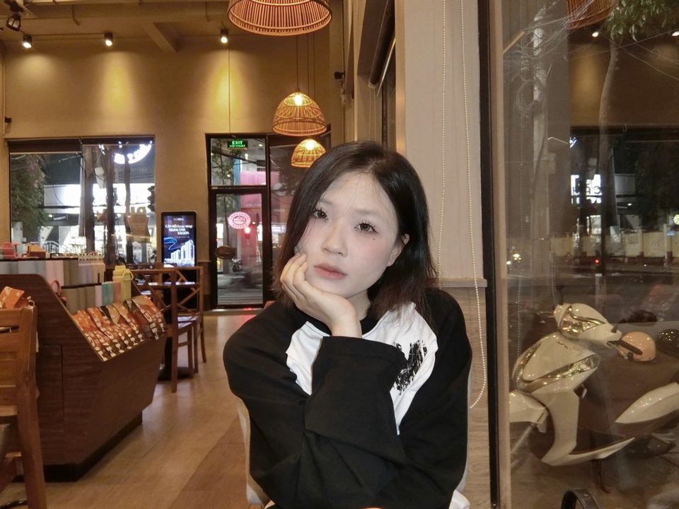 Hoàng Hà Kiều Mỹ tại giảng đường